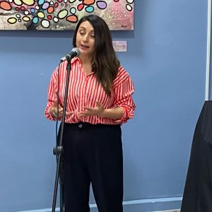 Inauguración de la muestra “Matriz, abstracción y texturas” de Lilianett Muñoz en el Museo Municipal.