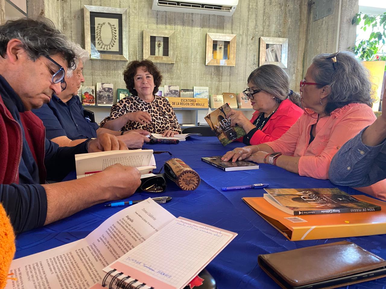 CON VISITA DE LA DESTACADA ESCRITORA TERESA CALDERÓN  INICIAN CLUB DE LECTURA